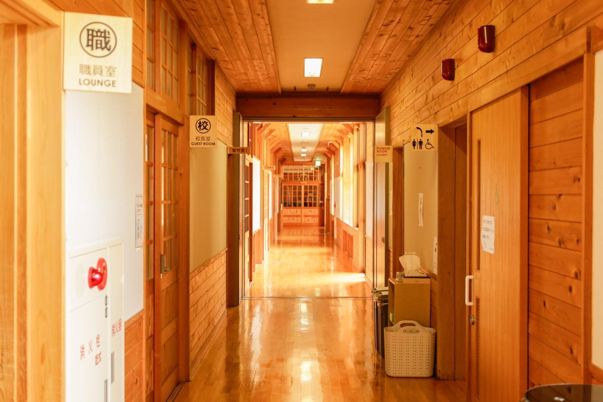 馬籠ふるさと学校 Magome Furusato Gakkou Накацугава Экстерьер фото