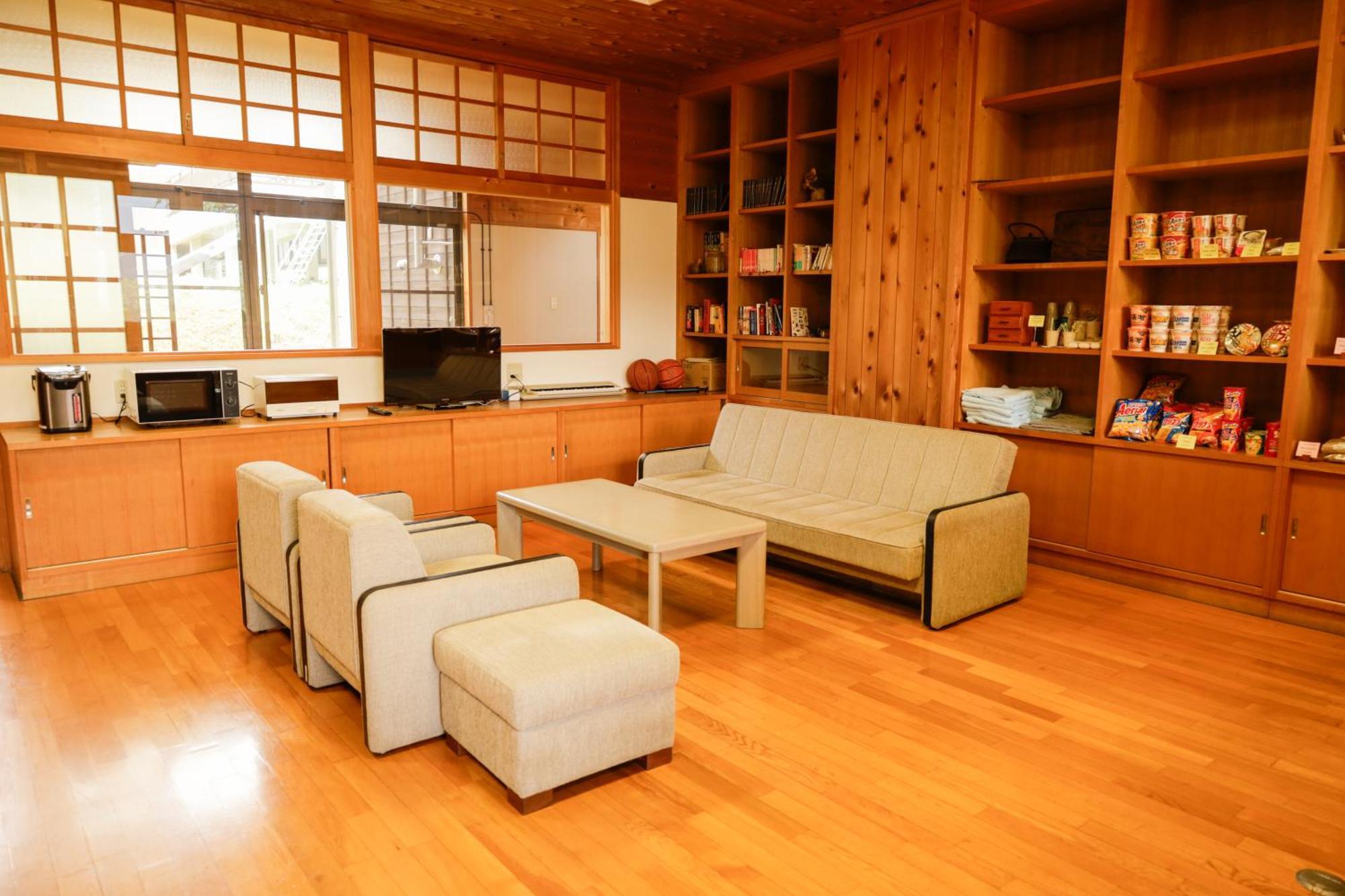 馬籠ふるさと学校 Magome Furusato Gakkou Накацугава Экстерьер фото